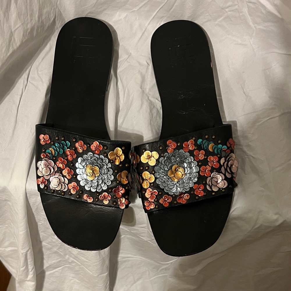 Elegant Black Floral Slide Sandals